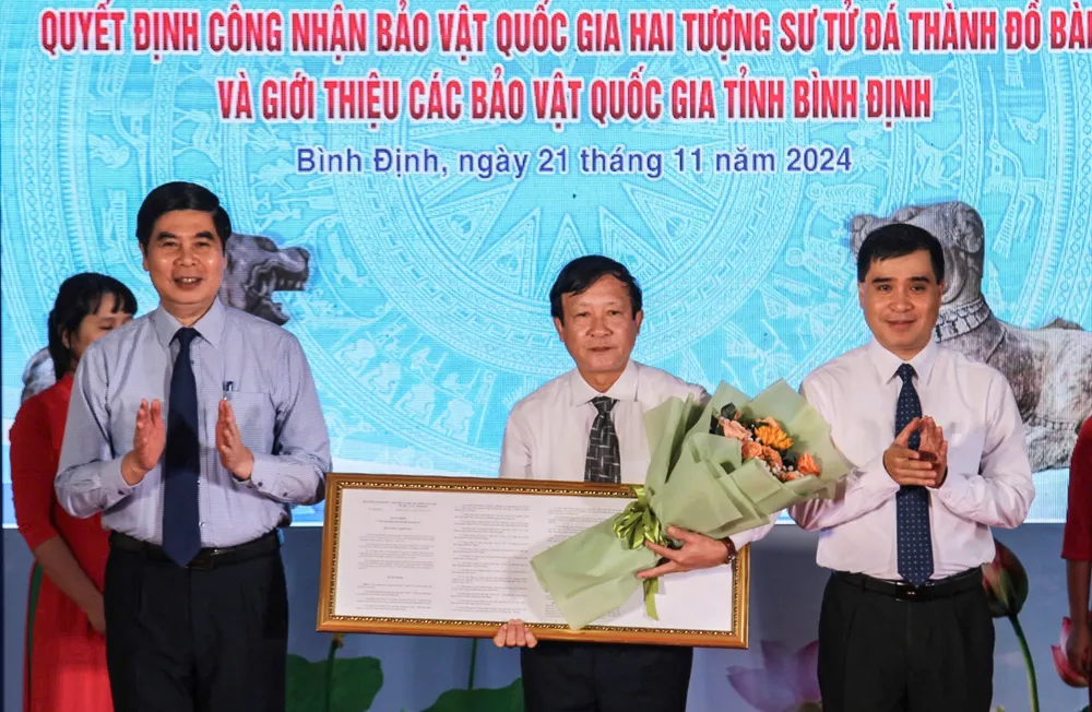 bảo vật quốc gia.jpg