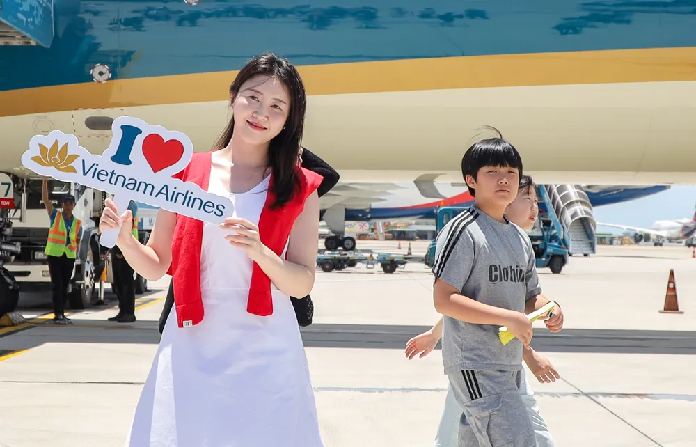 Nha Trang - Khánh Hòa là một trong nhiều điểm đến yêu thích của khách Nga và Hàn Quốc. Ảnh: XUÂN HOÁT du lịch Nha Trang.JPG