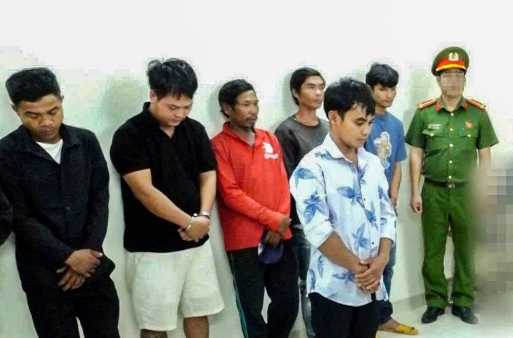 Đặng Hoàng Đình.jpg