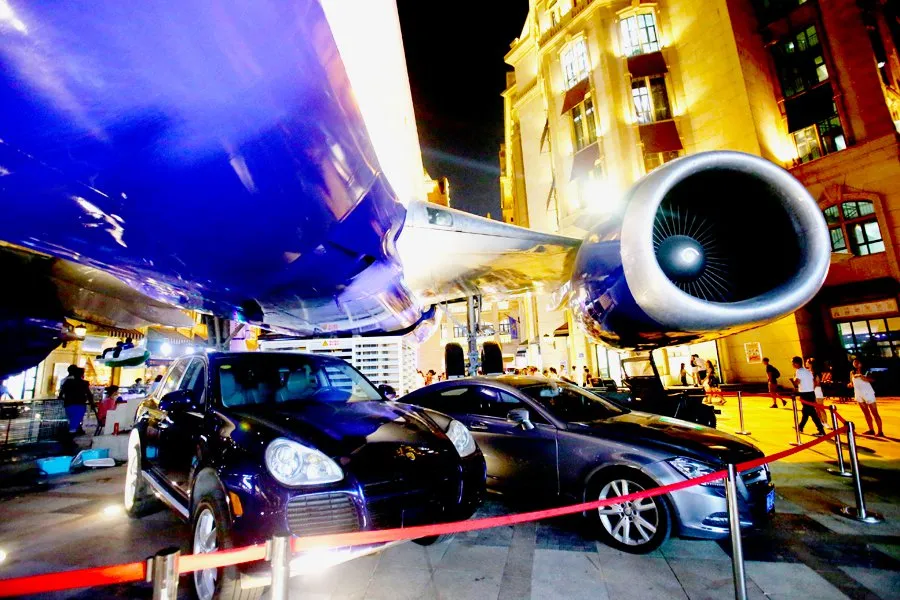 Đại gia Trung Quốc chi 5 triệu đô mua máy bay làm nhà hàng ảnh 2 nhà hàng máy bay đầu tiên ở Trung Quốc