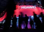 Giữa căng thẳng, Huawei kiện Bộ Thương mại Mỹ 