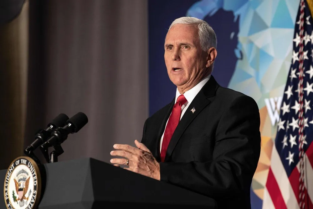 Phó Tổng thống Mỹ: Chúng tôi ủng hộ người biểu tình Hong Kong ảnh 1