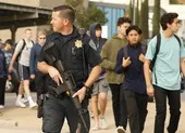Nam sinh 16 tuổi xả súng, bắn chết hai bạn học ở California