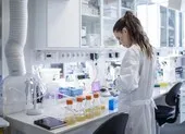 Trung Quốc-Mỹ trong cuộc đua bào chế vaccine ngừa COVID-19 ảnh 3 Công việc tìm thuốc trị và vaccine ngừa COVID-19 đang tới đâu?