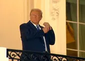 Video: Ông Trump xuất viện, về Nhà Trắng sau 3 ngày điều trị