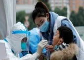 Kinh hoàng ca nhiễm COVID-19 toàn cầu tăng gấp đôi chỉ 10 tuần ảnh 4 Bắc Kinh phong tỏa 10 khu vực trong một quận vì COVID-19