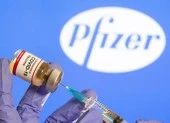 Bà Merkel: COVID-19 sẽ kết thúc khi thế giới được tiêm chủng ảnh 2 Giám đốc Pfizer nói sẽ tăng gấp đôi nguồn cung vaccine cho Mỹ