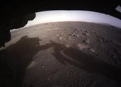 NASA tiết lộ bức ảnh màu đầu tiên chụp sao Hỏa