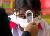 Campuchia bắt trung tướng đưa lậu 28 người TQ về tỉnh giáp VN ảnh 2 Dịch nặng, Campuchia biến nhà hàng thành bệnh viện dã chiến
