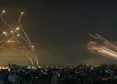 Hệ thống 'Vòm Sắt' của Israel có thể đánh chặn mọi rocket?