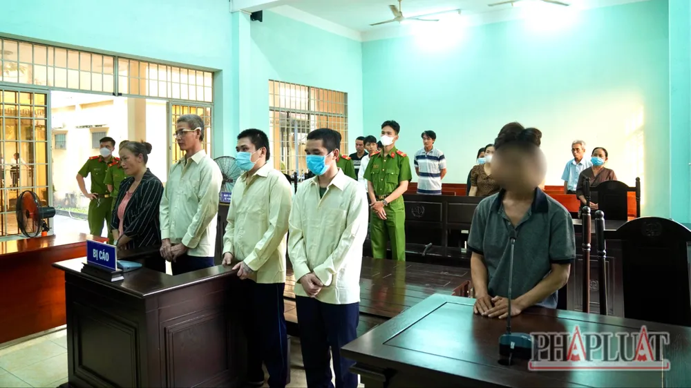 bắt giữ người để đòi nợ