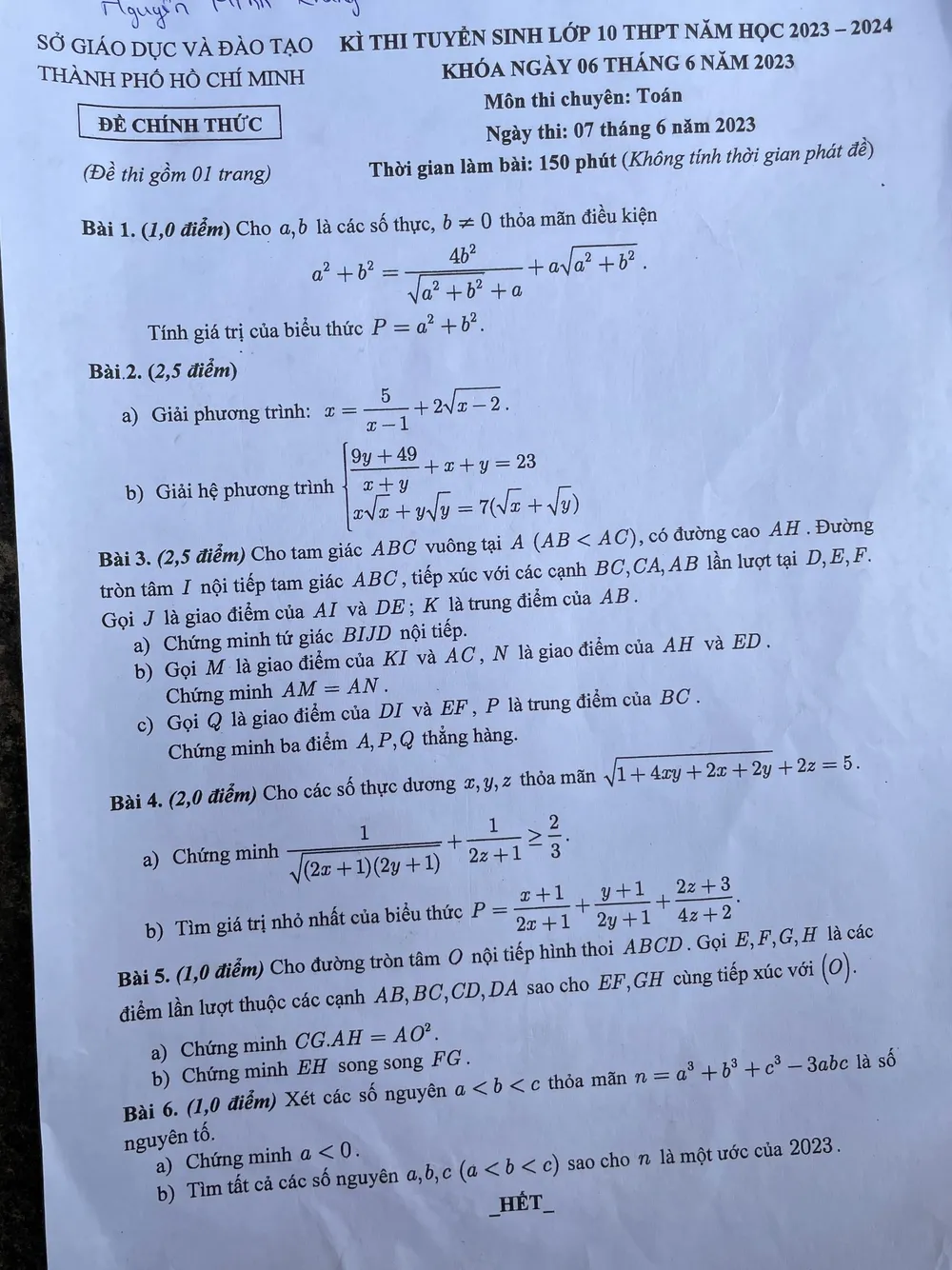 Đề thi môn Toán chuyên kỳ thi tuyển sinh lớp 10. Ảnh: TRẦN MINH