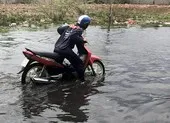Cần Thơ bất ngờ đón cơn mưa đầu tiên từ sau tết Nguyên đán ảnh 3 Phú Quốc đón cơn mưa ‘vàng’ giải nhiệt