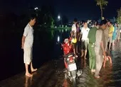 Cần Thơ: Nước ngập đường, 1 phụ nữ rơi xuống hồ mất tích