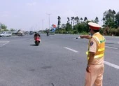 Cần Thơ đề nghị Kiên Giang cấm mô tô vào Lộ Tẻ - Rạch Sỏi ảnh 3 Cần Thơ lập 3 chốt tạm cấm mô tô vào tuyến Lộ Tẻ - Rạch Sỏi