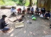 Bị bắt giữ, nhiều người vẫn nghĩ là ‘Được phép đánh bạc ăn tiền dịp Tết’ ảnh 3 Kiên Giang: Triệt phá 2 tụ điểm đá gà kiếm tiền xài Tết