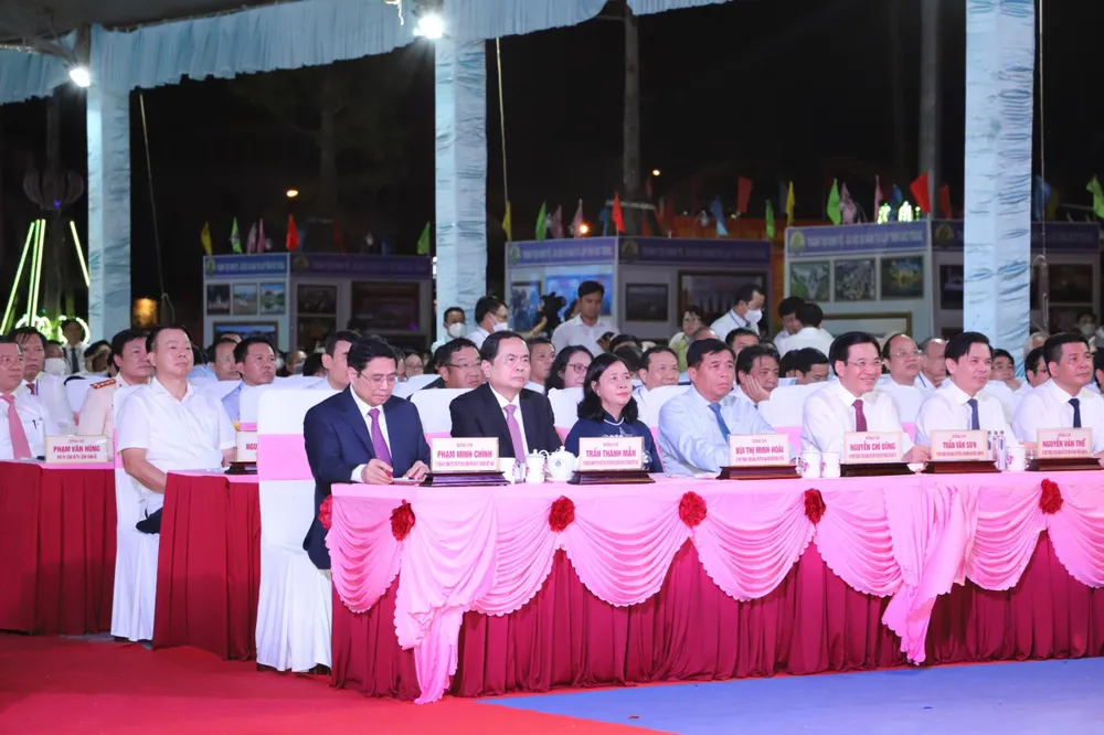 Quang cảnh buổi lễ. Ảnh NH