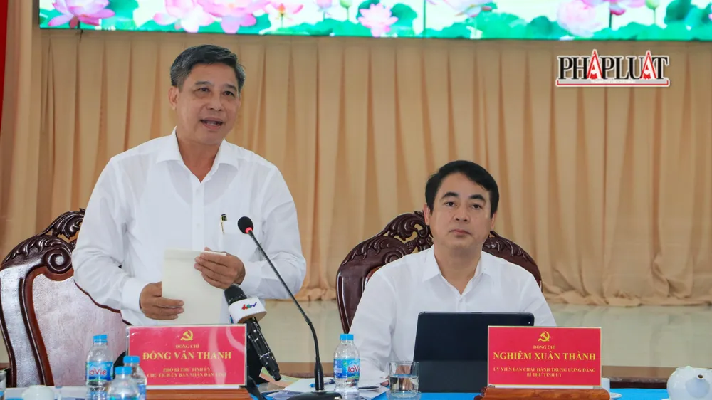 Ông Đồng Văn Thanh, Chủ tịch UBND tỉnh Hậu Giang thông tin tại Hội nghị giao ban báo chí ngày 24-5. Ảnh: CHÂU ANH Ông Đồng Văn Thanh, Chủ tịch UBND tỉnh Hậu Giang thông tin tại Hội nghị giao ban báo chí ngày 24-5. Ảnh: CHÂU ANH