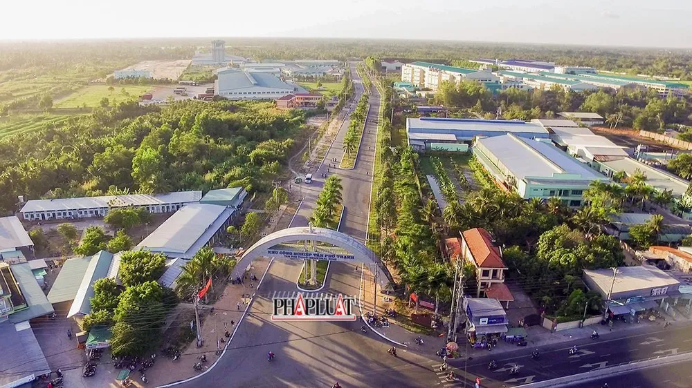 Hậu Giang đã ban hành Quy định tiêu chí lựa chọn nhà đầu tư vào khu công nghiệp trên địa bàn tỉnh và các ngành nghề tỉnh Hậu Giang ưu tiên quy hoạch, thu hút đầu tư vào khu công nghiệp. Ảnh: VC