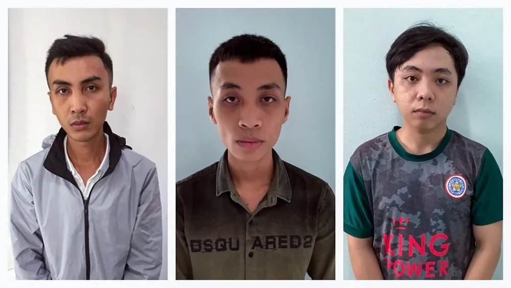 Từ trái qua: Đặng Quốc Ánh, Đặng Quốc Huân và Đặng Văn Tỉnh tại cơ quan công an. Ảnh: VĂN VŨ Từ trái qua: Đặng Quốc Ánh, Đặng Quốc Huân và Đặng Văn Tỉnh tại cơ quan công an. Ảnh: VĂN VŨ