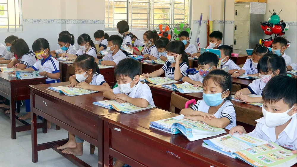 Giám đốc Sở GD&amp;ĐT tỉnh Hậu Giang khẳng định không dạy thêm đối với học sinh Tiểu học trừ trường hợp học môn nghệ thuật, năng khiếu... Ảnh: CHÂU ANH