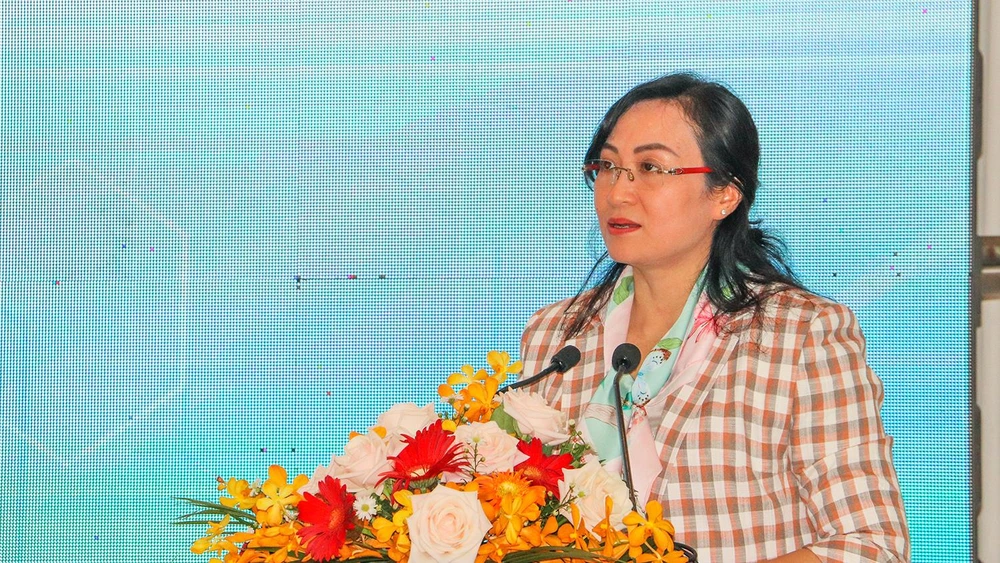Bà Phan Thị Thắng, Phó Chủ tịch UBND TP.HCM nhận định sản phẩm du lịch, các chương trình kích cầu du lịch của Việt Nam nói chung và của ĐBSCL nói riêng vẫn chưa có sản phẩm mới và chưa thật sự hấp dẫn. Ảnh: CHÂU ANH
