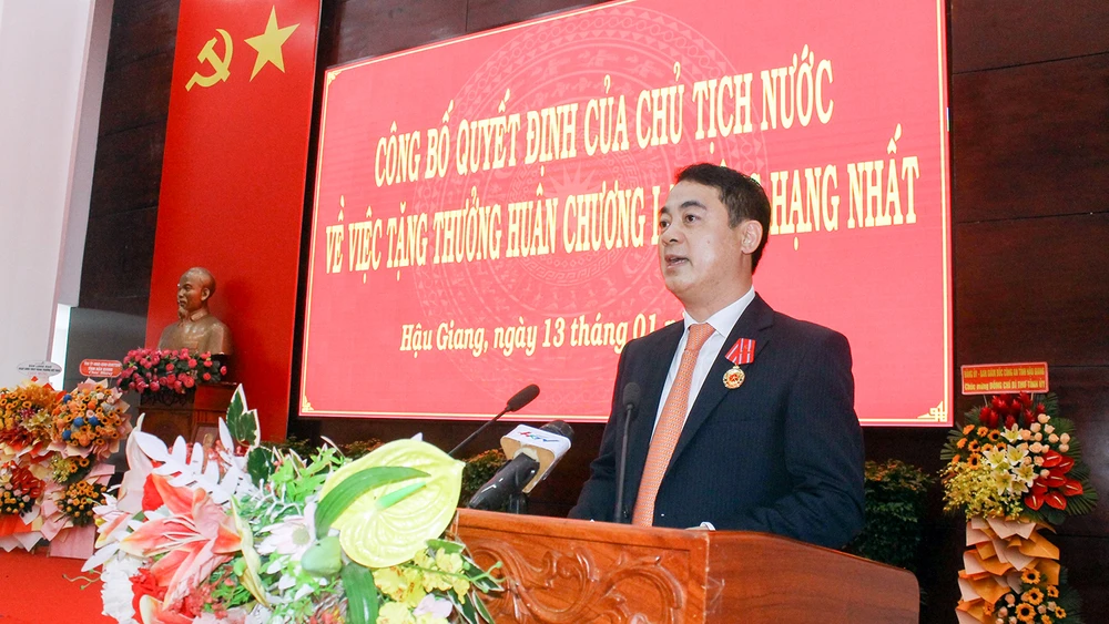 Ông Nghiêm Xuân Thành, Bí thư Tỉnh ủy Hậu Giang cam kết sẽ nỗ lực hơn nữa, cùng tập thể Ban Thường vụ, Ban Chấp hành Đảng bộ tỉnh đưa Hậu Giang trở thành tỉnh khá. Ảnh: PN