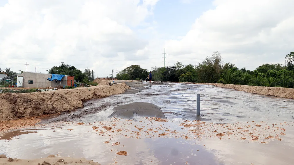 Bộ GTVT cho biết trong kế hoạch đầu tư công trung hạn giai đoạn 2021-2025, Bộ cũng đã cân đối khoảng 1.671 tỉ đồng để đầu tư xây dựng tuyến nối Quốc lộ 91 và tuyến tránh TP Long Xuyên. Ảnh: CHÂU ANH