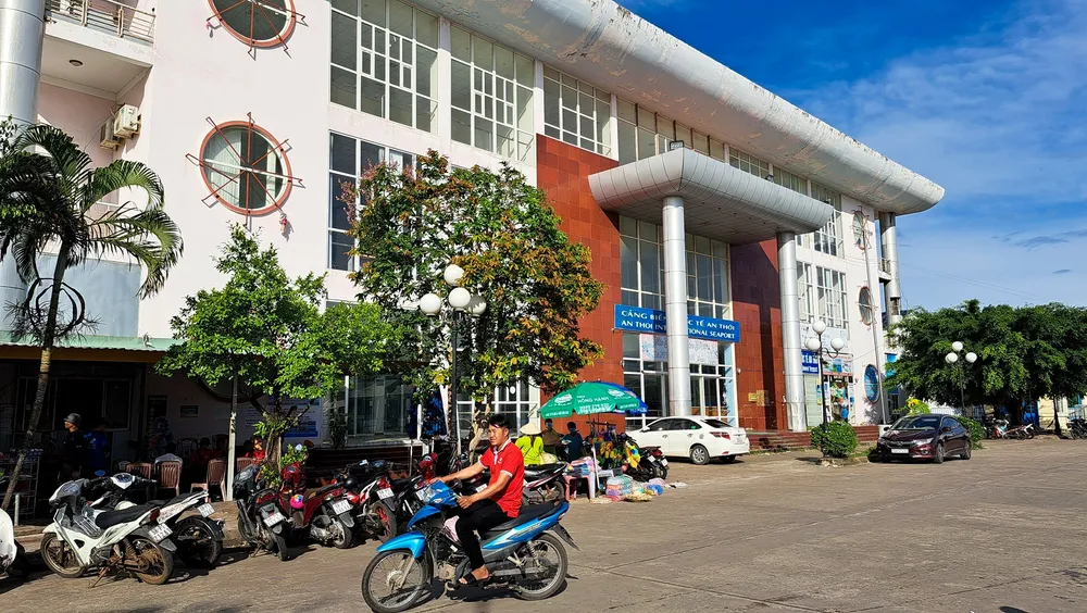 Công an Kiên Giang cho biết hiện tại, tình hình ở khu vực ở cảng biển An Thới đã cơ bản ổn định. Ảnh: TUẤN THY Công an Kiên Giang cho biết hiện tại, tình hình ở khu vực ở cảng biển An Thới đã cơ bản ổn định. Ảnh: TUẤN THY