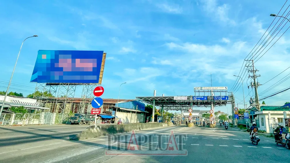 Trong phương án kiến nghị xử lý tám dự án BOT, Bộ GTVT kiến nghị chấm dứt hợp đồng của dự án BOT nâng cấp, cải tạo Quốc lộ 91 (TP Cần Thơ). Ảnh: CHÂU ANH Cần khoảng 10.650 tỉ đồng để xử lý 8 dự án BOT có trạm thu phí