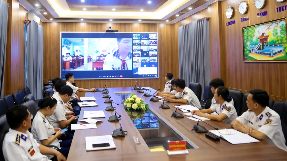 Vùng Cảnh sát biển 4 phát động cuộc thi 'Em yêu biển, đảo quê hương'