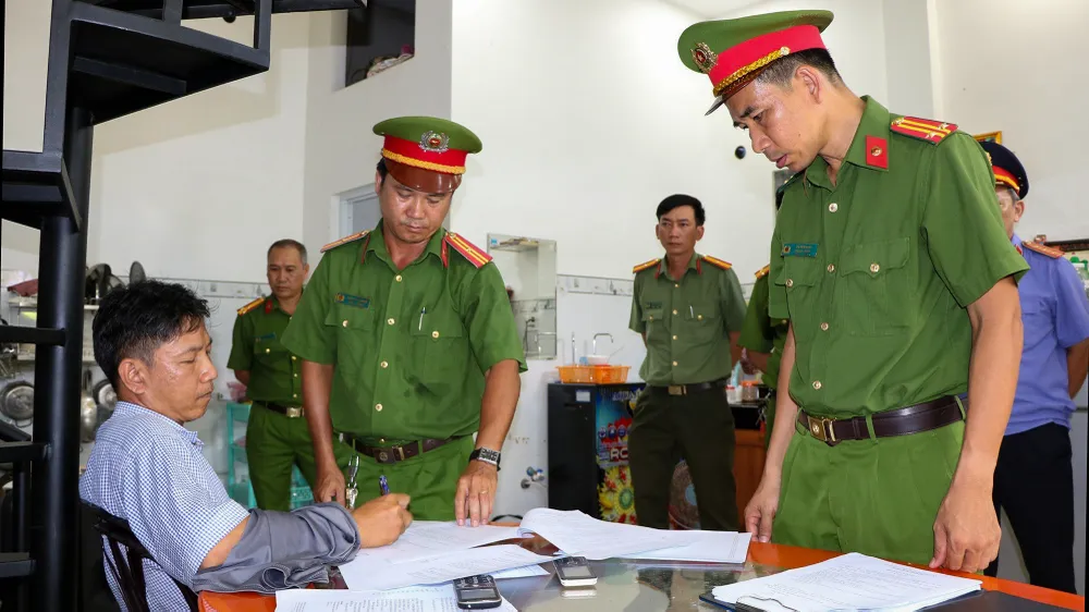 Kiên Giang: Facebooker Dương Hồng Hiếu bị bắt