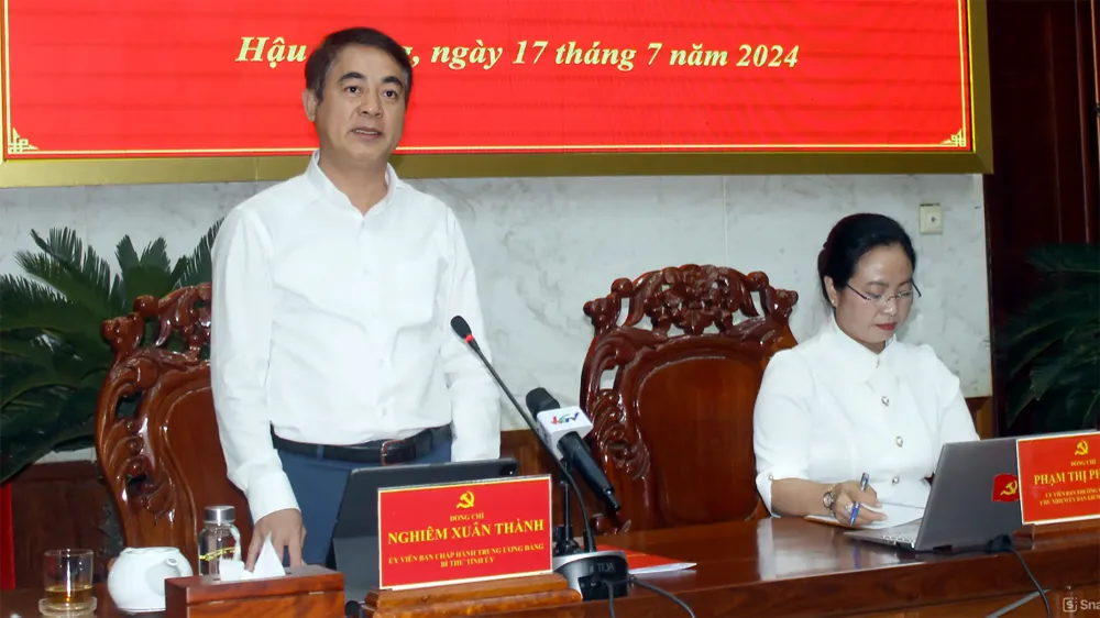 Ông Nghiêm Xuân Thành, Bí thư Hậu Giang yêu cầu cấp ủy và Ủy ban Kiểm tra các cấp cảnh báo, chủ động phòng ngừa, khắc phục các tồn tại, khuyết điểm, chấn chỉnh từ sớm, từ xa, từ cơ sở. Ảnh: BT Ông Nghiêm Xuân Thành, Bí thư Tỉnh ủy Hậu Giang