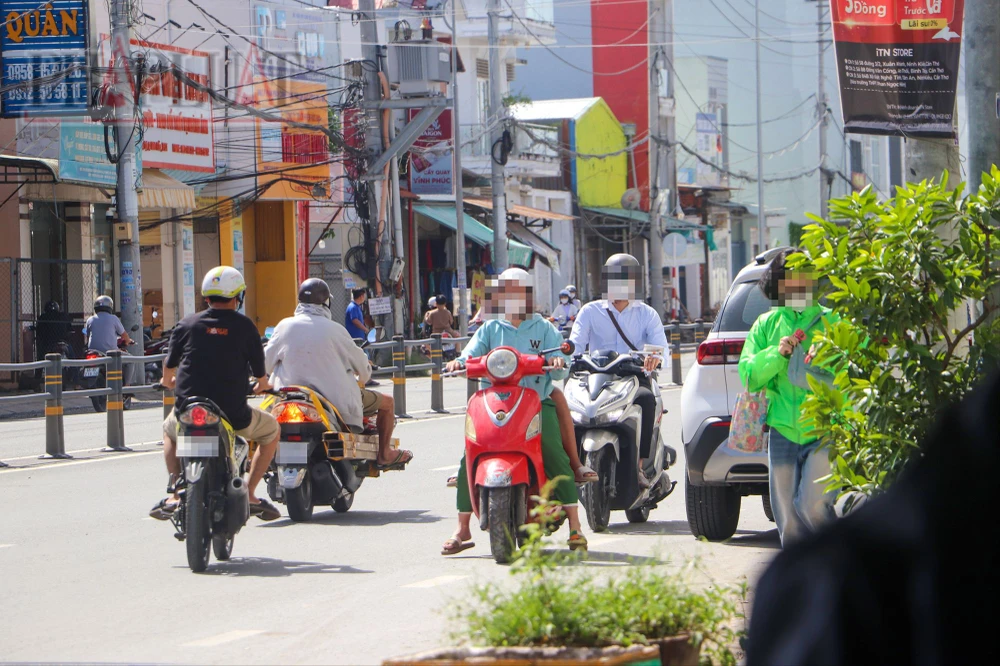ban-atgt-tp-can-tho-kiem-tra-tran-hoang-na-14.jpg