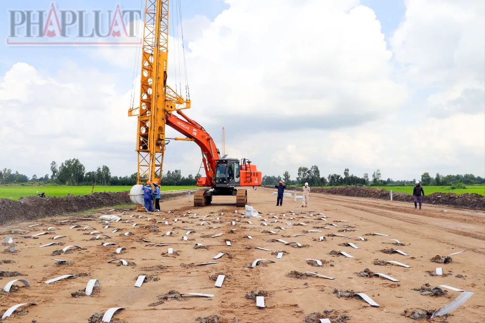 Cao tốc Cần Thơ - Cà Mau còn chậm 15% so kế hoạch