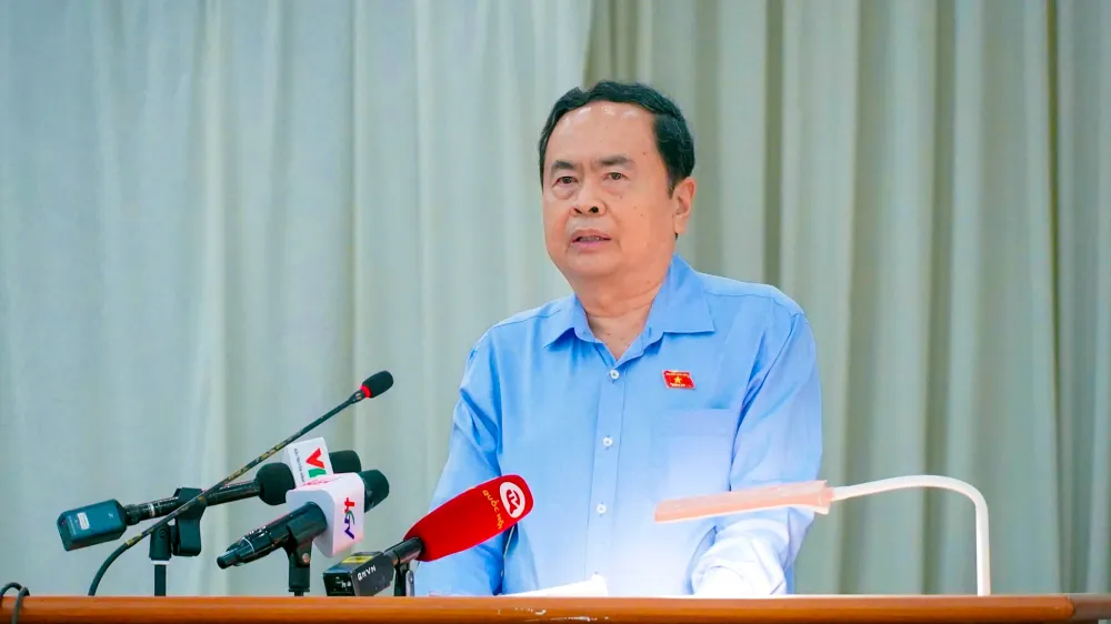 Chủ tịch Quốc hội Trần Thanh Mẫn phát biểu tại buổi tiếp xúc cử tri tỉnh Hậu Giang. Ảnh: PHƯƠNG QUANG chu-tich-quoc-hoi-tran-thanh-man-tiep-xuc-cu-tri-tinh-hau-giang-3.jpg