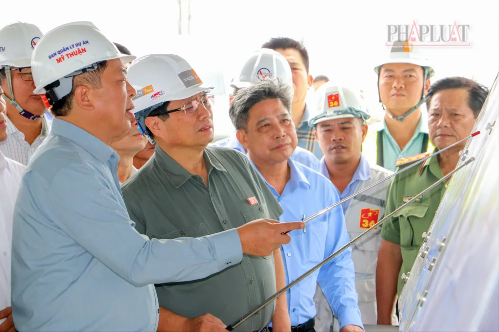 Thủ tướng Phạm Minh Chính: 'Năm 2025, cao tốc từ Cao Bằng đến Cà Mau phải thông'