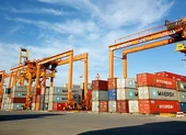 Kỳ lạ: Vận chuyển hàng từ TP.HCM ra Hà Nội gấp đôi sang Mỹ ảnh 2 Nhiều nhà máy đóng cửa, ngành logistics khóc ròng