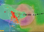 Bão số 5 tiến gần bờ biển Quảng Trị-Quảng Ngãi, sẵn sàng kế hoạch sơ tán dân