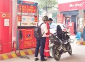 Giá xăng A95 tăng lên mức gần 25.000 đồng/lít ảnh 1 Giải bài toán giá xăng dầu tăng kỷ lục