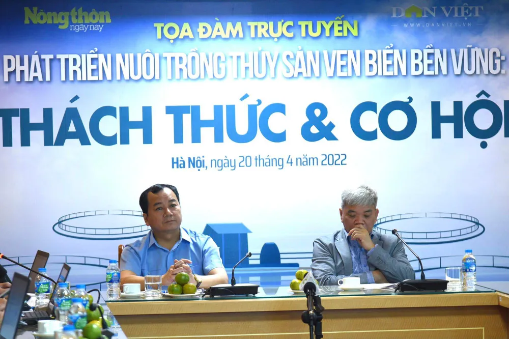 Ông Trần Đình Luân (trái), Tổng cục trưởng Tổng cục Thủy sản tham dự tọa đàm. Ảnh: NTNN