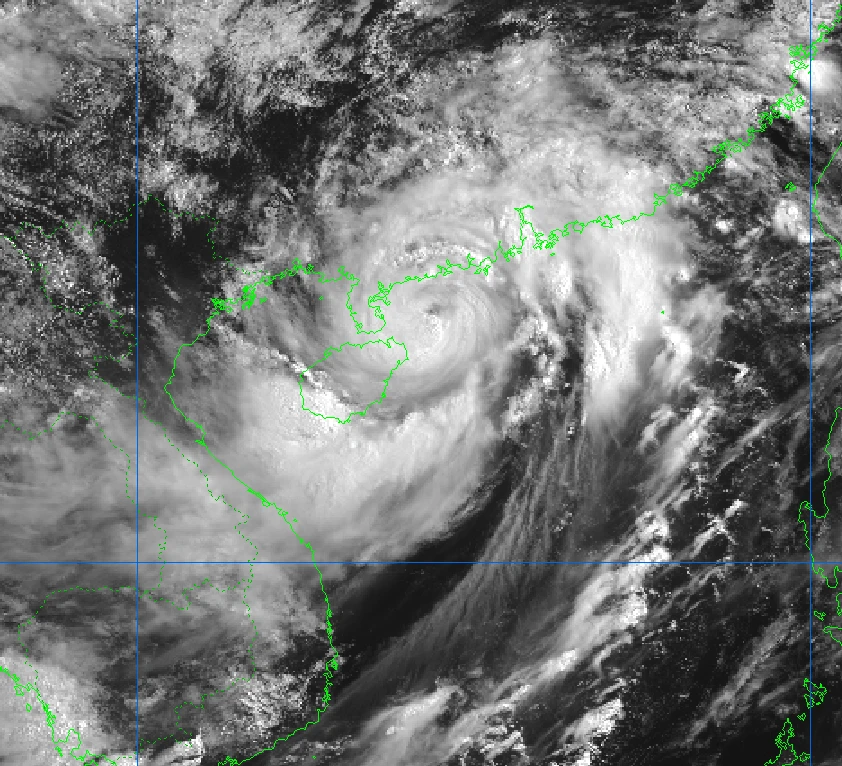 Vị trí tâm bão số 1 lúc 9 giờ ngày 2-7. Ảnh: Trung tâm KTTVQG
