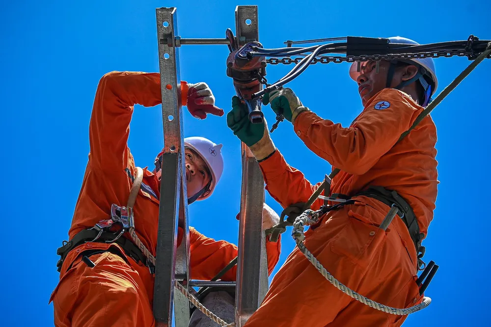 Chính phủ yêu cầu giải quyết dứt điểm việc thiếu điện trong tháng 6. Ảnh minh hoạ: EVN