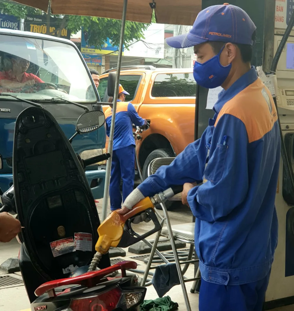 giá xăng dầu.jpg