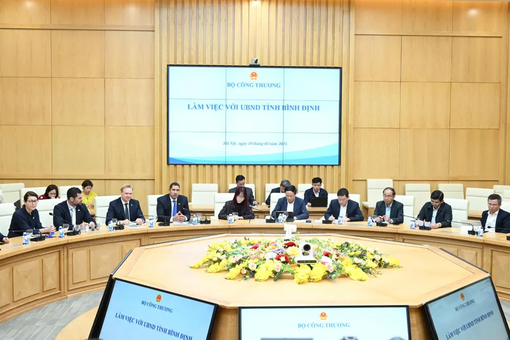 Tập đoàn Syre..jpg