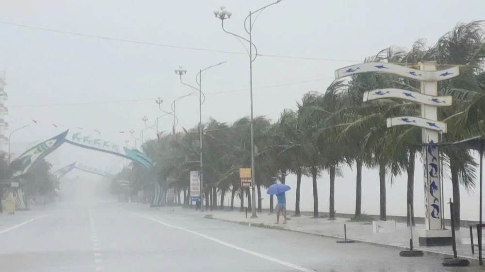 áp thấp nhiệt đới.jpg