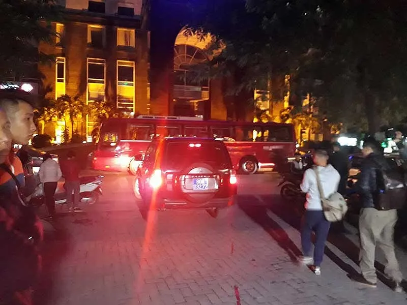 Khởi tố, bắt giam em trai ông Đinh La Thăng ảnh 3