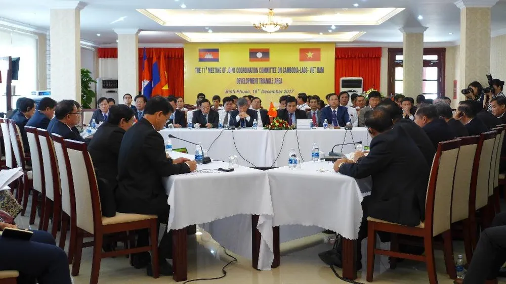 Hợp tác hòa bình, bền vững khu Tam giác phát triển CLV ảnh 1