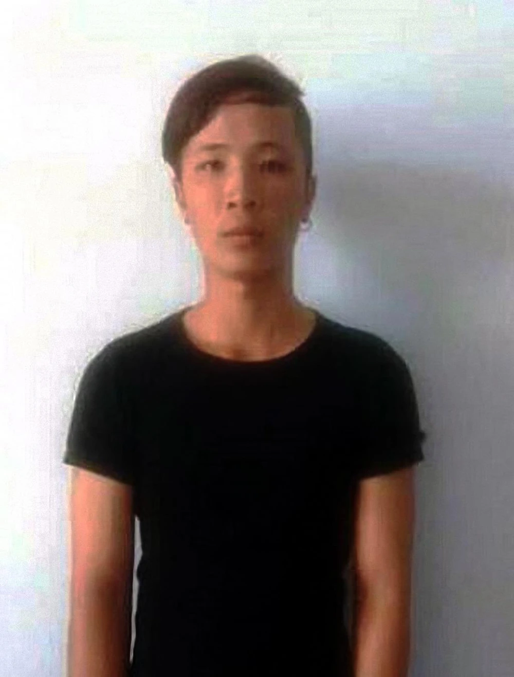 Kẻ cướp giật bị bắt vì quá cao ảnh 1