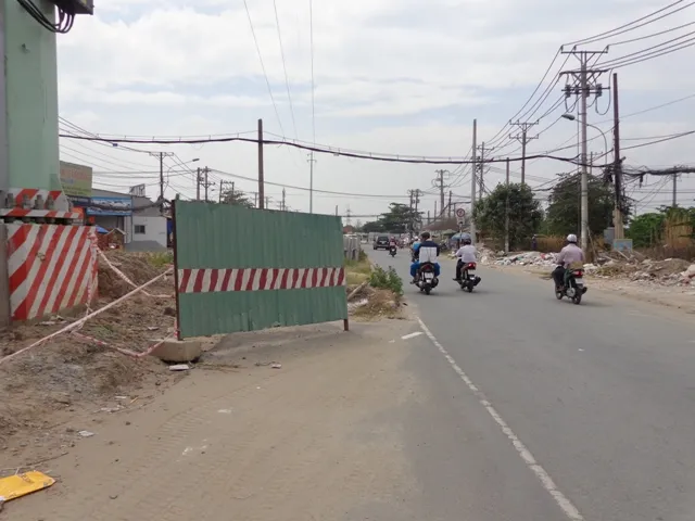 Đường Trần Não vẫn ngổn ngang… đón tết ảnh 7